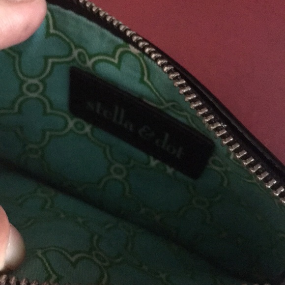 Stella and Dot Clutch NWOT - Picture 3 of 7